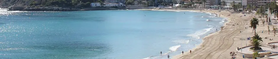 Playa de la fosa en Calpe